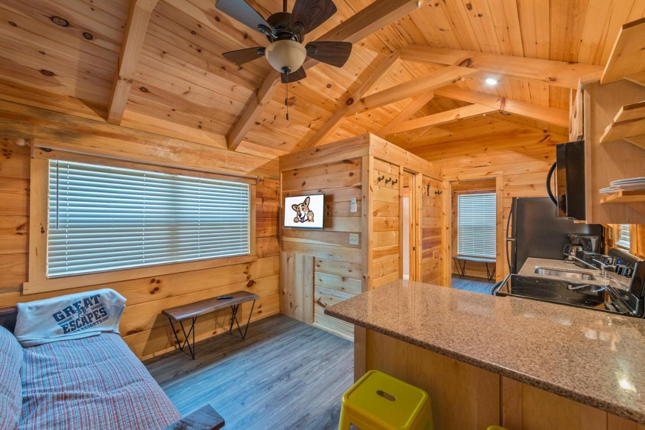Great Escapes Rv Resort Bryan College Station Exterior foto